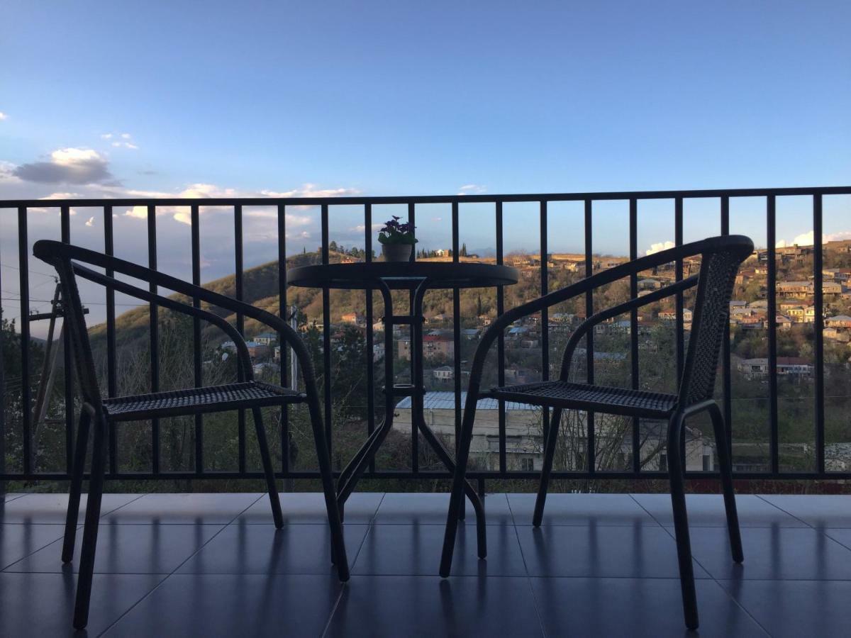 Guest House Maradona Sighnaghi Exterior photo