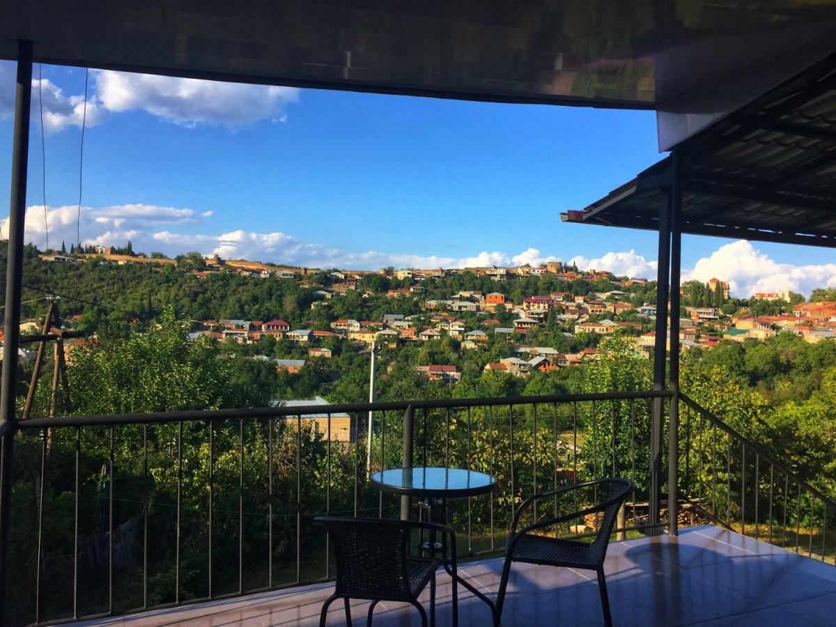Guest House Maradona Sighnaghi Exterior photo